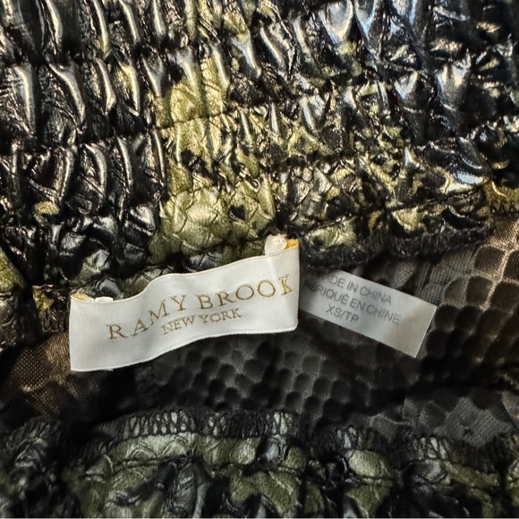 Ramy Brook XS Skylar Faux Leather Snakeskin Shorts ~ Modern Art to Wear - Picture 8 of 9